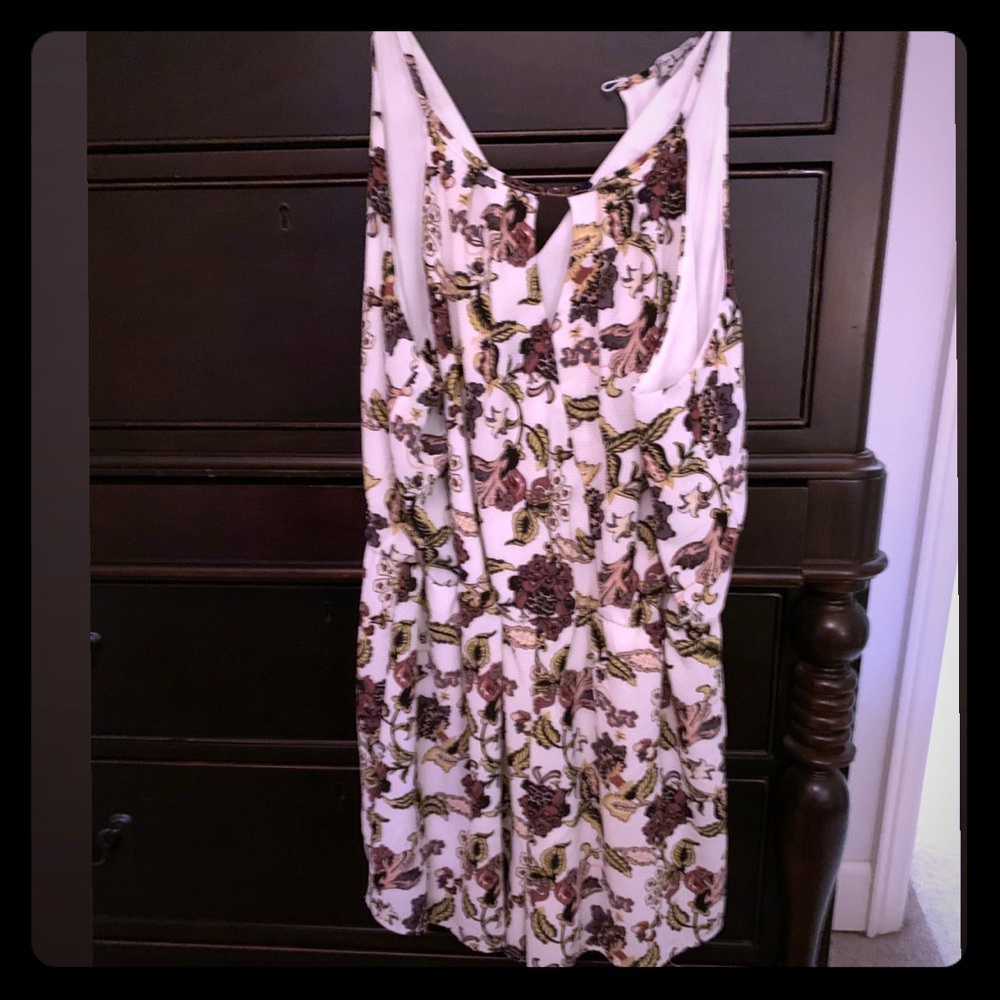 Multi color floral pattern romper XL worn 1-2x